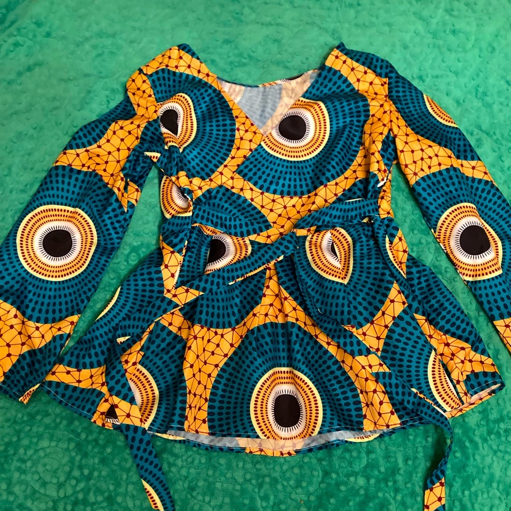 Printed blouse with belt